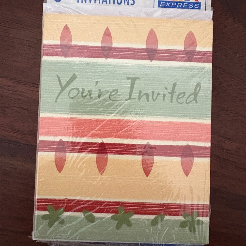 Hallmark Party Invitations -Set of 16